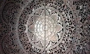 індійський чорний чо ...